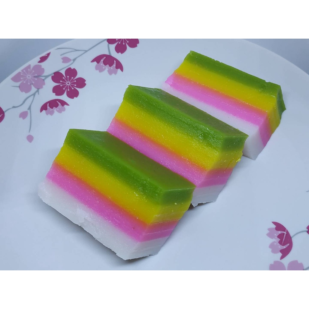 

talam beras pelangi/kue tradisional/jajanan pasar/aneka talam/cemilan sore/kue namsen