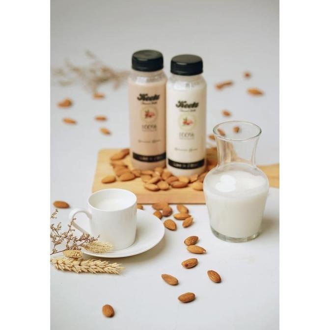 

BAYAR COD Keetz Almond Milk Coklat / Susu Almond Homemade 250ML - Cokelat