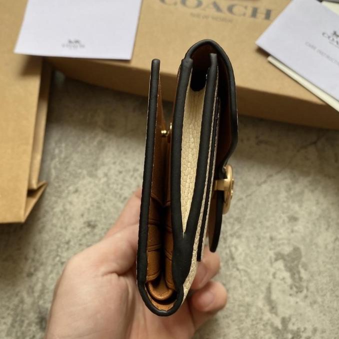 DOMPET (COACH ) WALLET WOMEN GEORGIE SMALL RIVETS SIGN TERRACOTTA XFGD68465