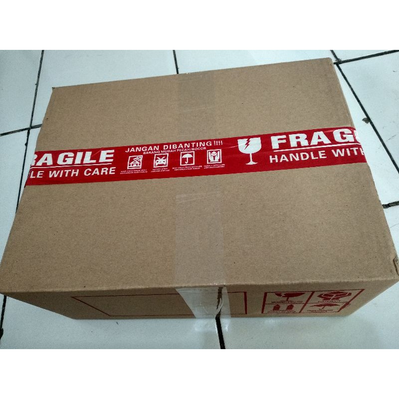

Bubble Wrap & Kardus