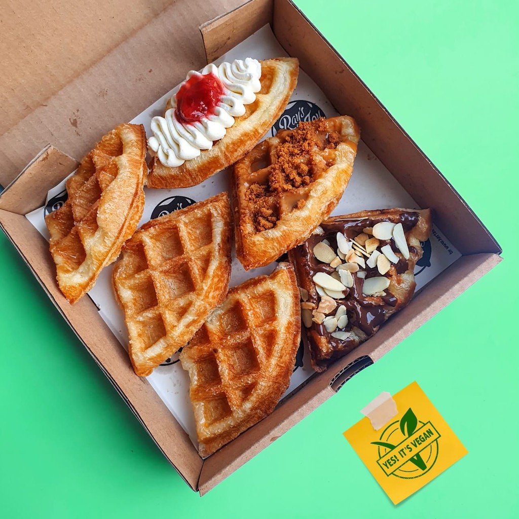 

RBoJ VEGAN Croffle Box of 6 pcs (Eggless & Non Dairy)