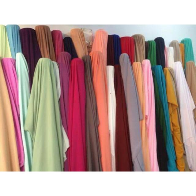 Bahan/Kain Roberto Cavali