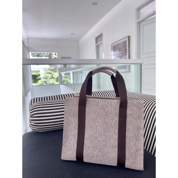 (Taupe) Chloe Handbag / Tas Selempang / Tas Tenteng Wanita