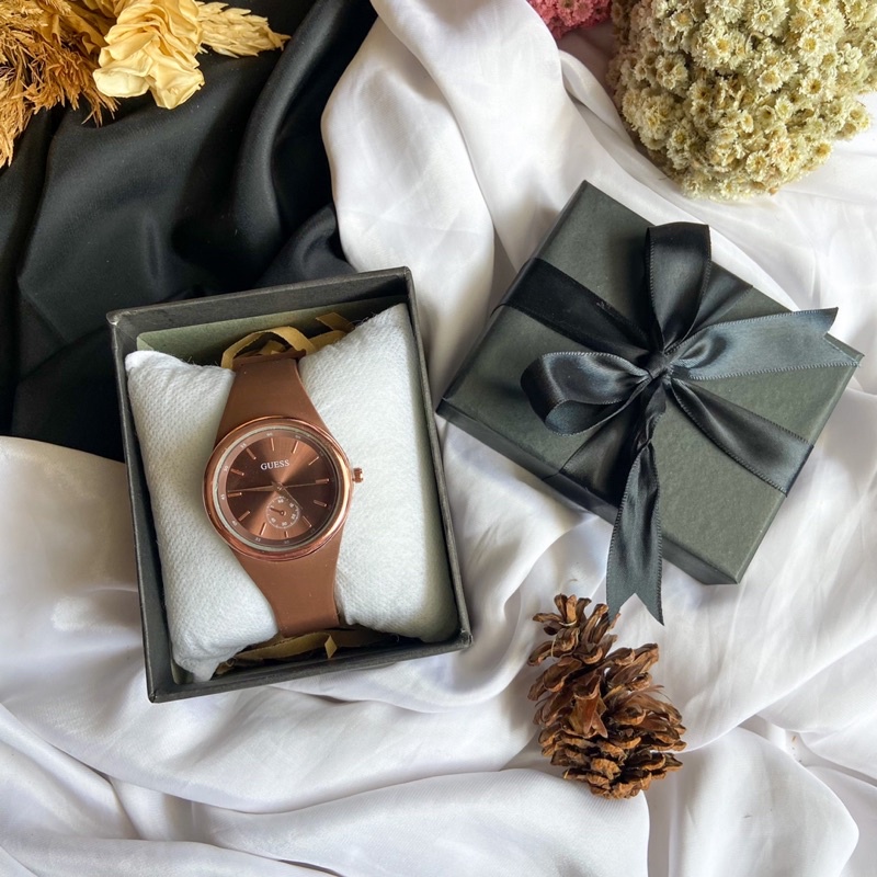 JAM KARET GUE*S KADO JAM KADO ANNIVERSARY VALENTINE HAMPERS GIFT