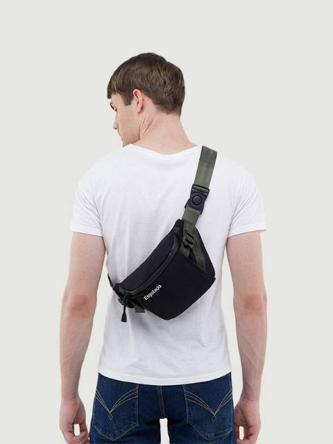 TAS PINGGANG/WAIST BAG/TRAVEL BAG DENGAN KEY CHAIN HOOK MERK ESGOTADO COCOK DIPAKAI PRIA DAN WANITA