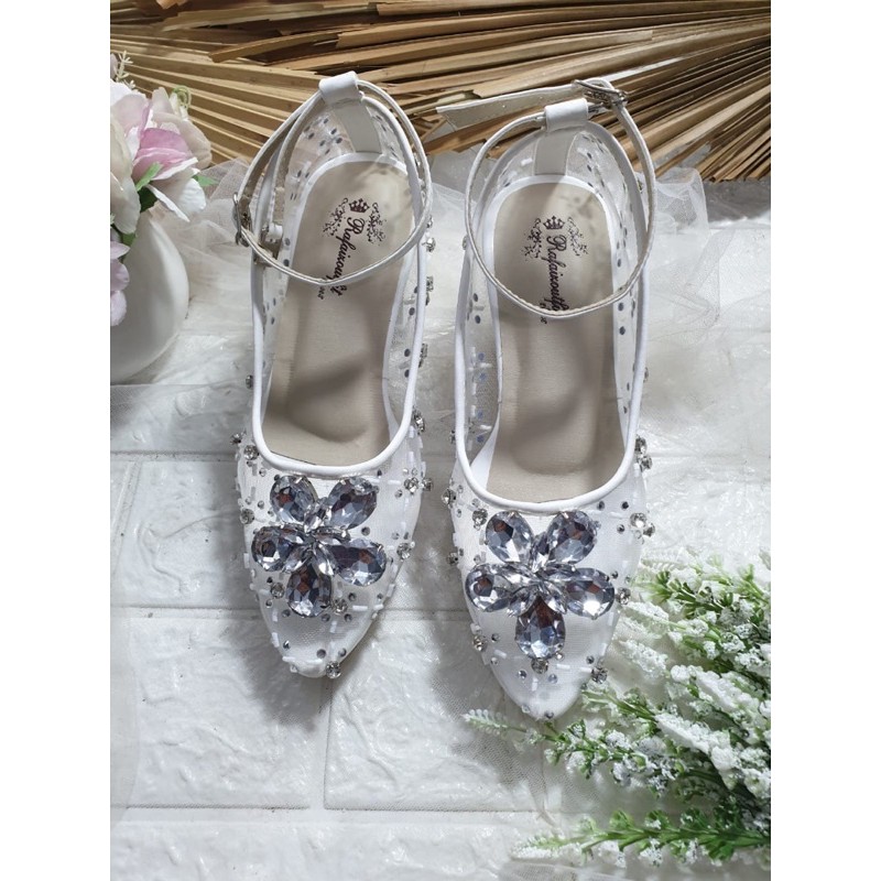 sepatu merrisna putih diamont cantik 7cm tahu