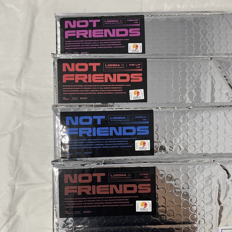 LOONA Not Friends Album