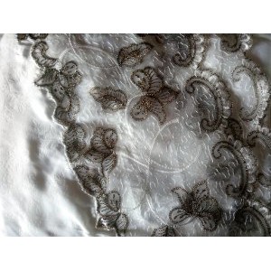 DNC1 MUKENA KRISDAYANTI SUTERA VELVET BROKEN WHITE ALAT SHOLAT RUKUH WANITA KD RENDA BORDIR LEBARAN