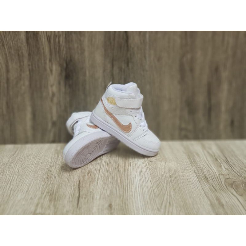 sepatu bayi nike bayi perempuan dan laki laki size 19-25