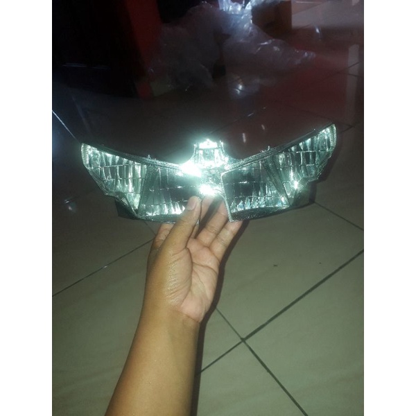 REFLEKTOR LAMPU DEPAN VARIO 125 150 NEW ORIGINAL