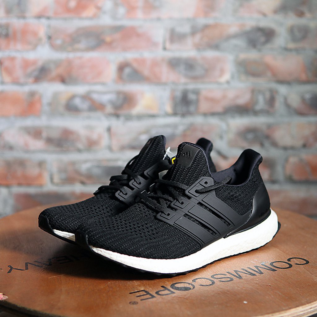 adidas ultra boost core black