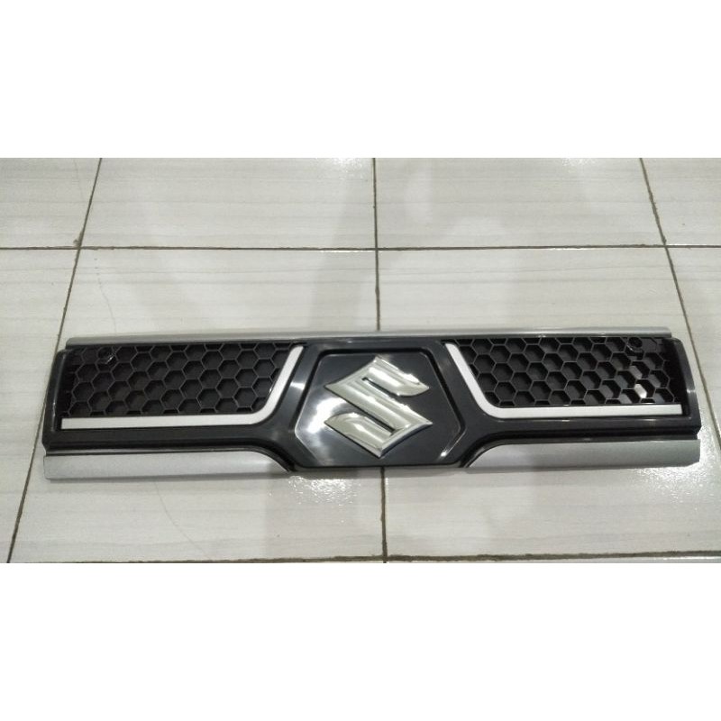 GRILL TENGH FUTURA NEW