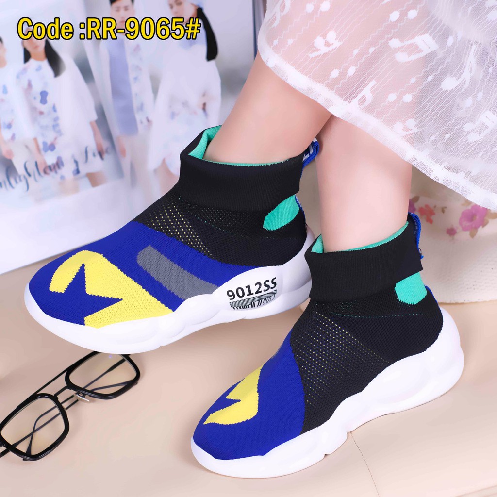 Sepatu balenciaga RR-9065