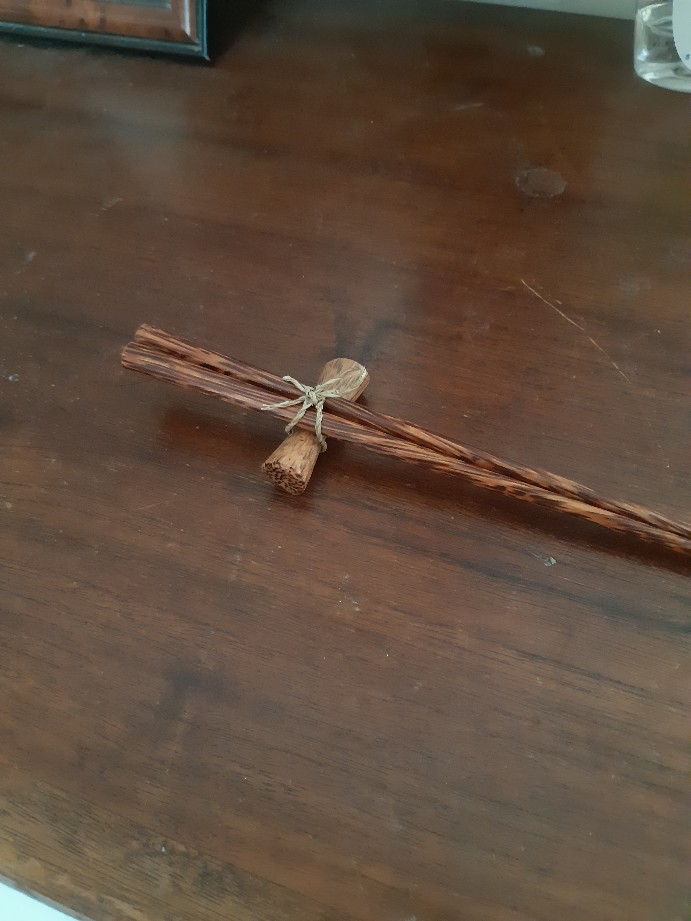 Sumpit Kayu Kelapa