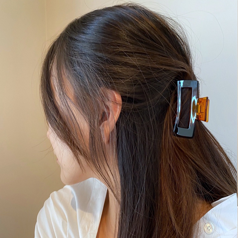 JEPIT JEPITAN BADAI JEDAI KOTAK PERSEGI PANJANG MEDIUM KLIP RAMBUT TEBAL TRANSPARAN KOREA WANITA KOREAN WOMEN SQUARE RECTANGLE JAW THICK HAIR ACCESSORIES CLUTCHER CLAW CLIP CLIPS ACRYLIC TRANSPARENT THICK HAIR COLOR MEDIUM SIZE