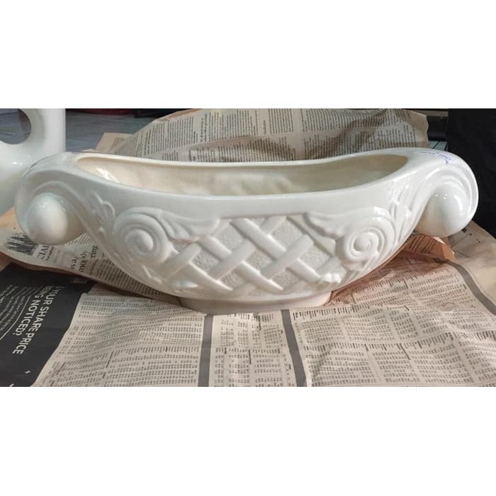 Vas / Pot Bunga Keramik Perahu Besar