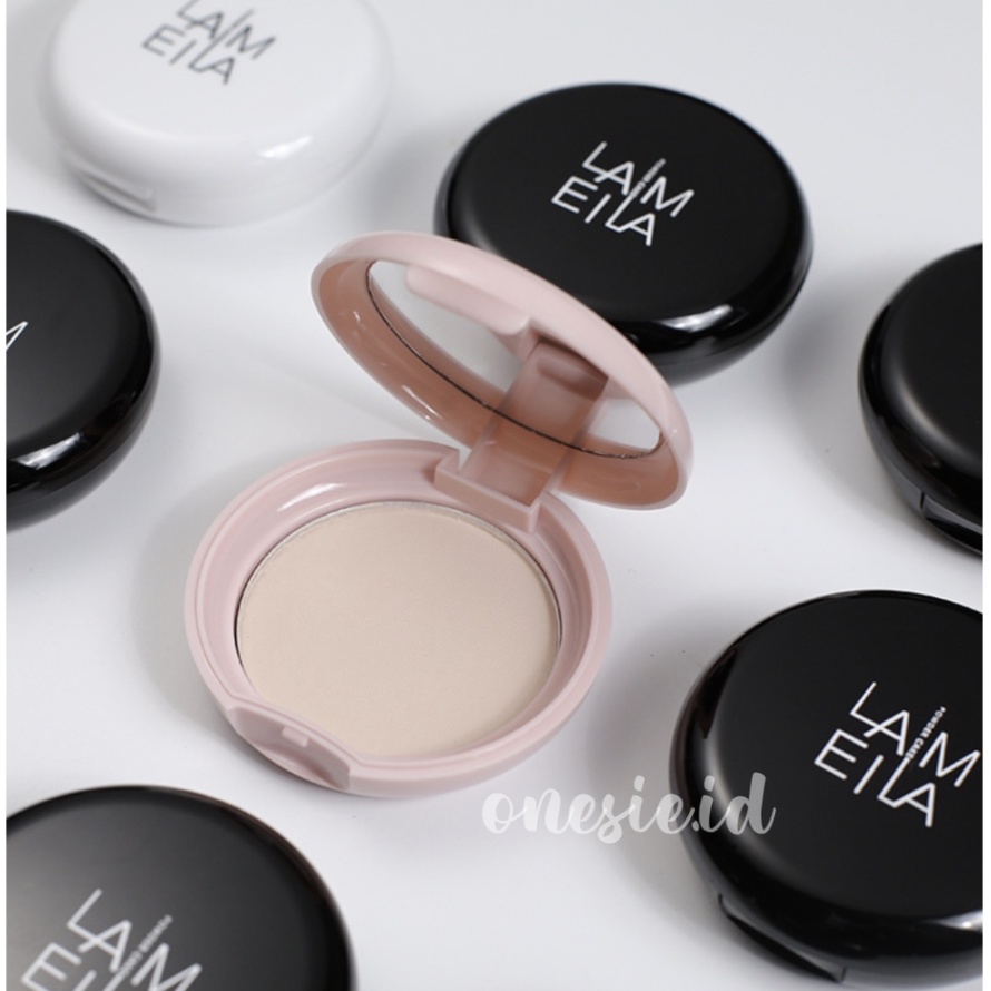 LAMEILA Bedak Pressed Mineral Powder Professional LA067