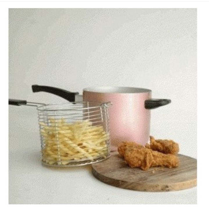 alat dapur masak panci penggorengan memasak menggoreng ayam krispy goreng kentang ada saringan bisa 