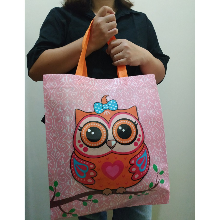

Paper Bag isi 12pcs - Goodie Bag untuk Tempat Hadiah Murah