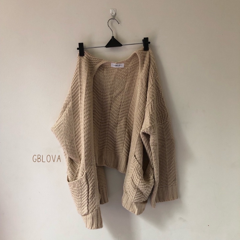 Preloved - Kardigan / Jaket Rajut Wol Krem