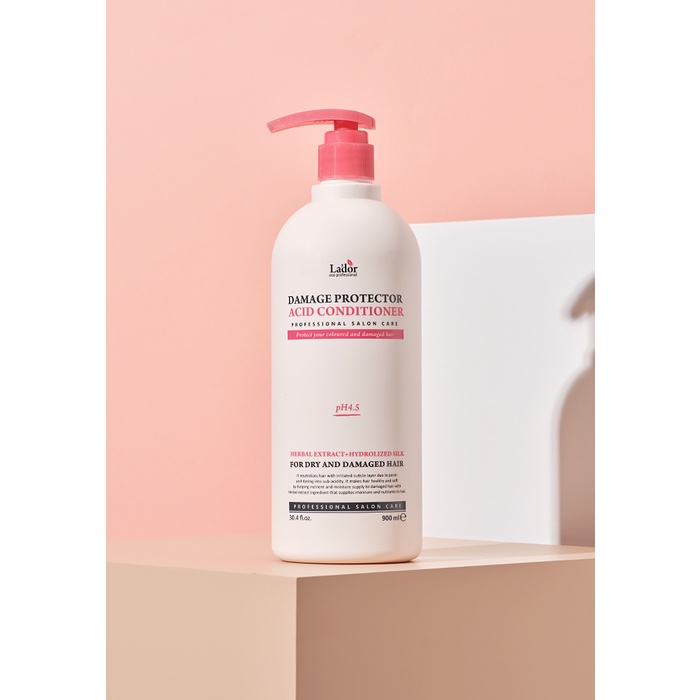 LADOR Damage Protector Acid Conditioner - Kondisioner Nutrisi Perawatan Rambut Rusak Berwarna Smoothing 900 ml