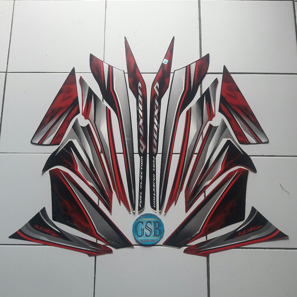 Variasi Striping motor old vixion 2012 merah