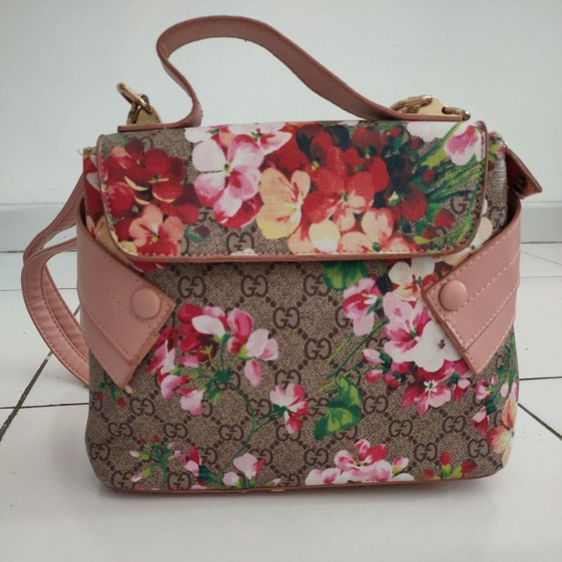 Tas Tenteng Handbag Slingbag ala Gucci Bekas Second dan sling