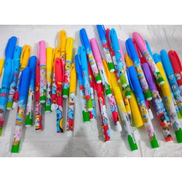 

Pulpen BT21 motif
