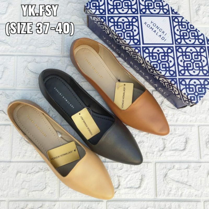 Sepatu wanita Yongki Komaladi / flatshoes branded mall / sepatu branded matahari