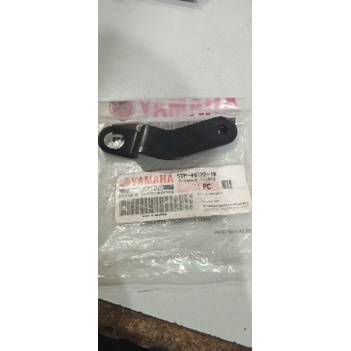 PLATE DUDUKAN LEGSHILD DEPAN KANAN ORIGINAL YAMAHA JUPITER Z BURHAN /STAY 2 5TP-F8322-10