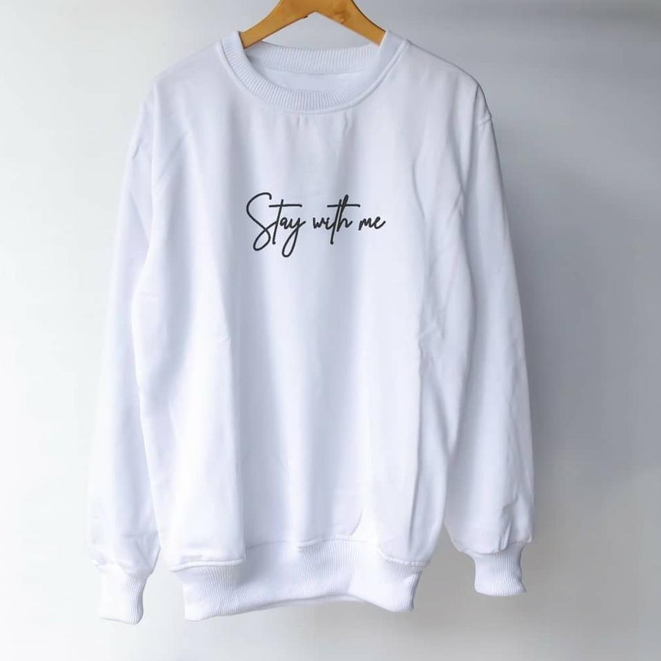 sweater tanpa kupluk pria xxl STAY WITH ME 4 warna putih crewneck oversize murah berkualitas –USD.14