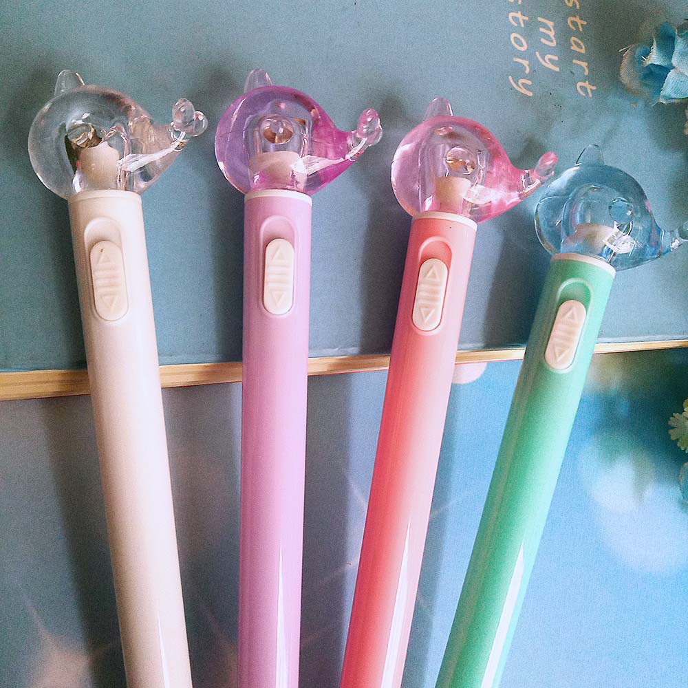 

Pulpen Lampu LED Ikan Paus Bening - Pen Lampu Warna-warni WHALE