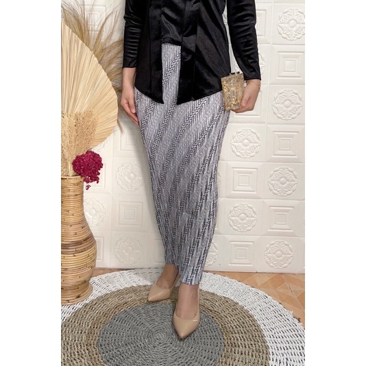 Termurah !! Rok plisket NO WIRU PRODUKSI SENDIRI. ready / rok span / rok plisket / rok batik / rok kondangan-nomor 43