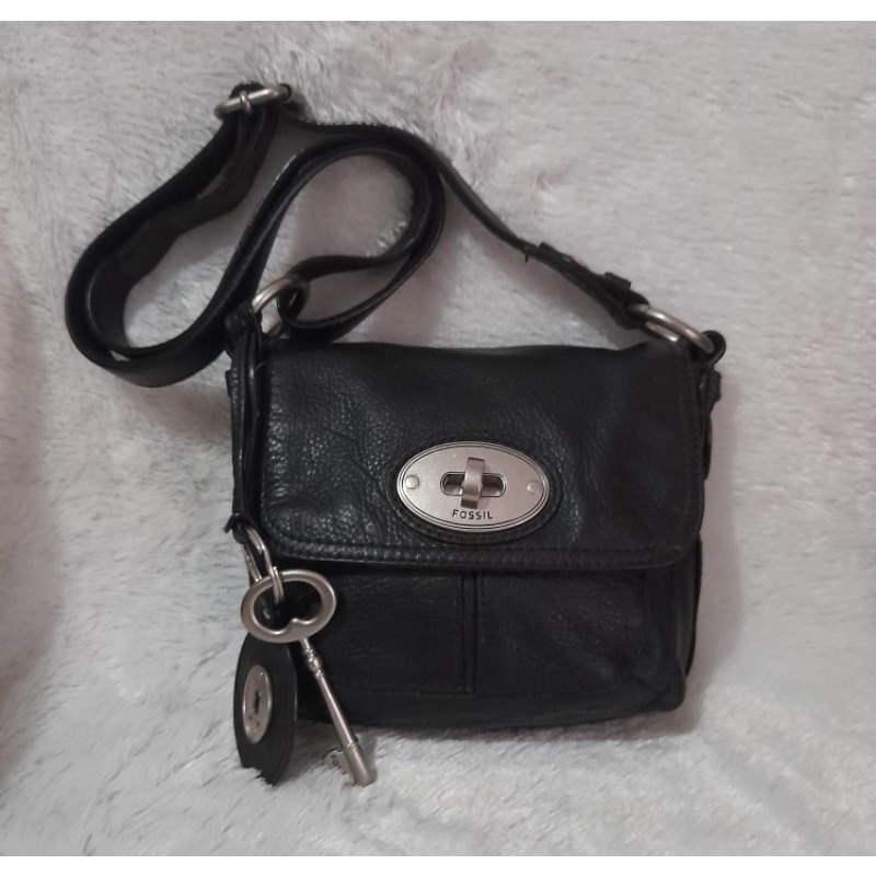 tas fossil maddox turnlock preloved