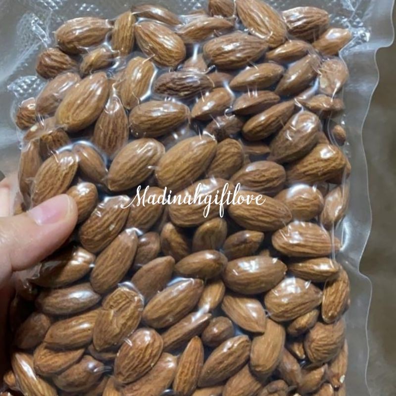 

almond panggang kupas 1kg