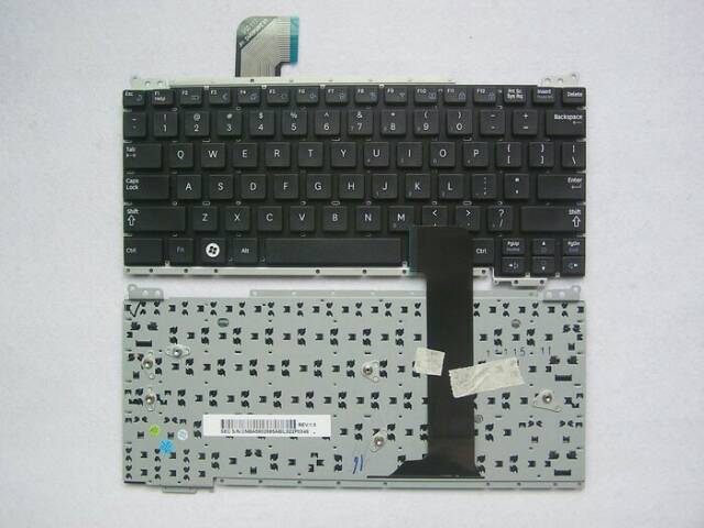 Keyboard samsung nc108 + top case