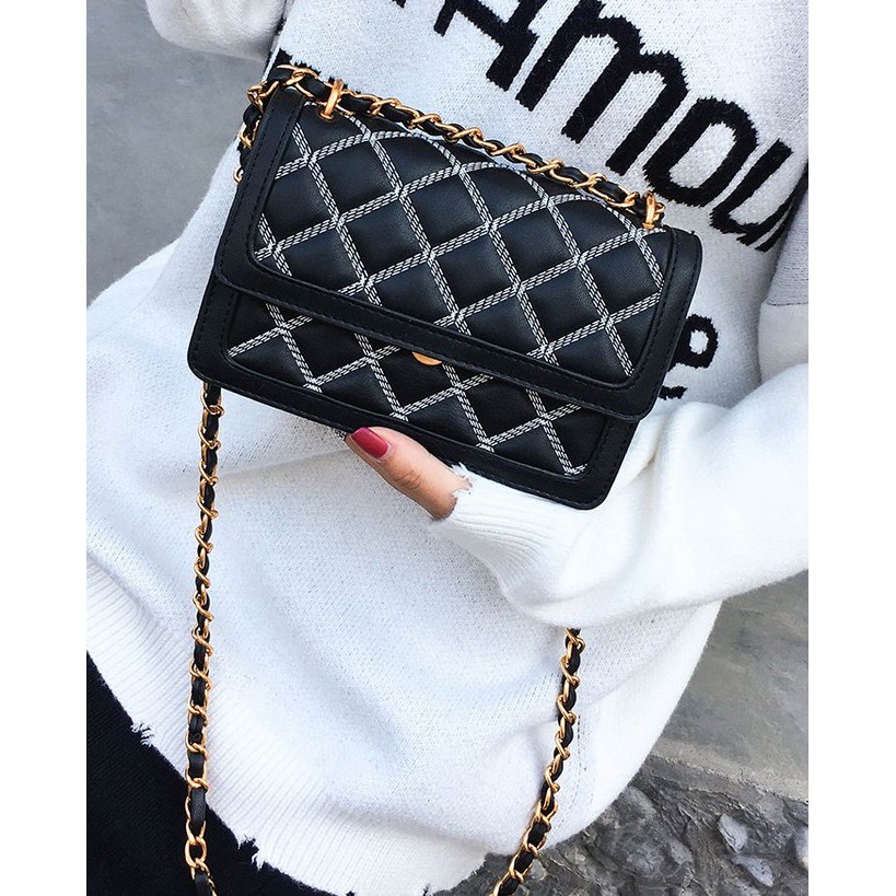 tas selempang wanita warna hitam model panjang dompet tali rantai hobo