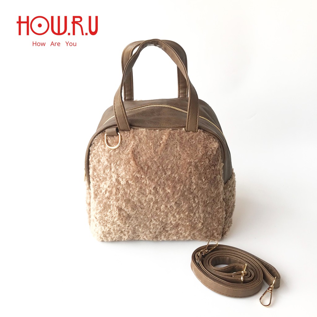 HOW.R.U | Tas Selempang Bulu / Sling Bag Furry Anne