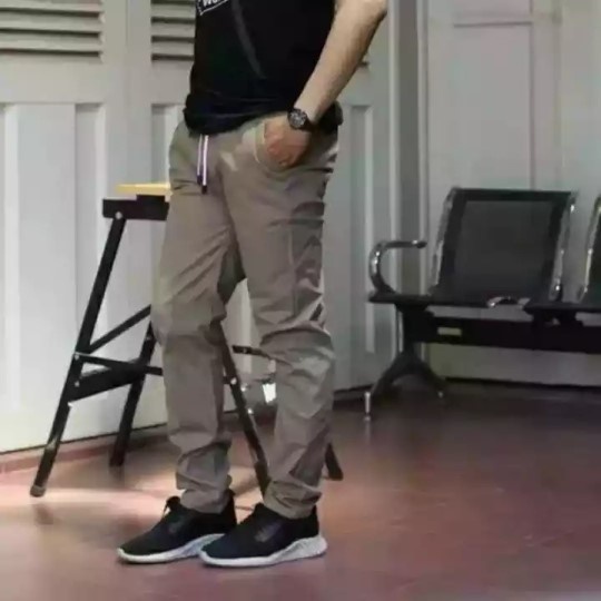 PROMO PINGANG KARET - Chino panjang Chino Pants Pinggang Karet / Celana chino anak / celana chino pria dewasa celana panjang Pria - Celana Chino Karet Katun Premium Stretch,Celana Chino Panjang Pria Dewasa Terbaru Rip Pinggang Karet,