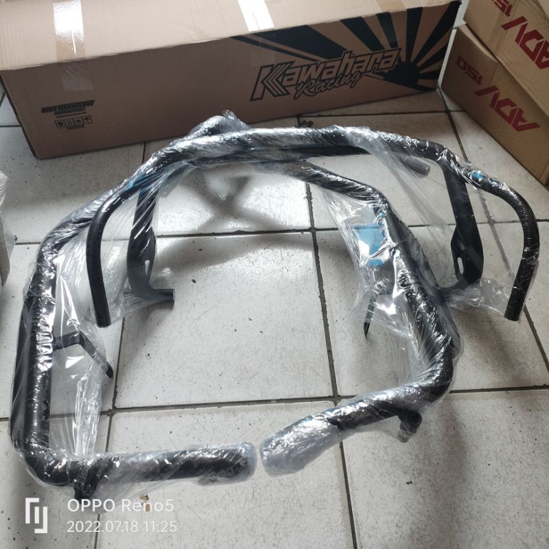 Crashbar Kawahara Honda ADV150  Pelindung body Kawahara Honda ADV150 Tabular Kawahara Honda ADV150