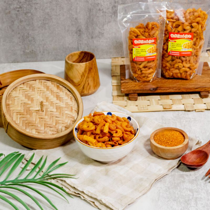 

MAKARONI BANTET PEDAS RASA BALADO DAN AYAM BAWANG MANTAP PEDASNYA BISA PER LEVEL BY HOBISNACKSTORE