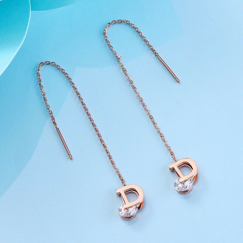 GG Anting Juntai tusuk D Diamond Titanium