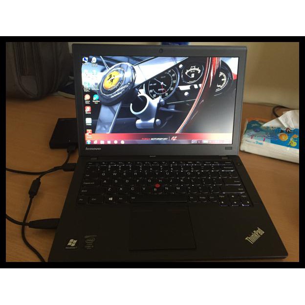BIG SALE Utrabook Thinkpad X240 SSD 512 RAM 8 GB i5 VPRO 4300 IPS Like New X250 TERUJI