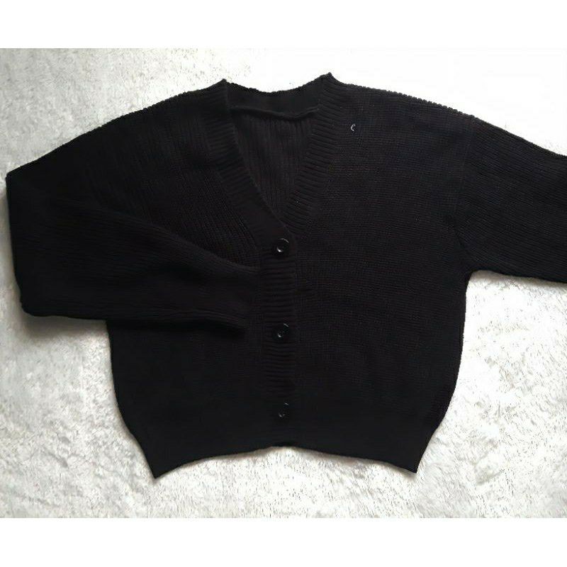 Eireen Premium Cardigan | Kardigan Premium Rajut Wanita | Olivia-Hitam