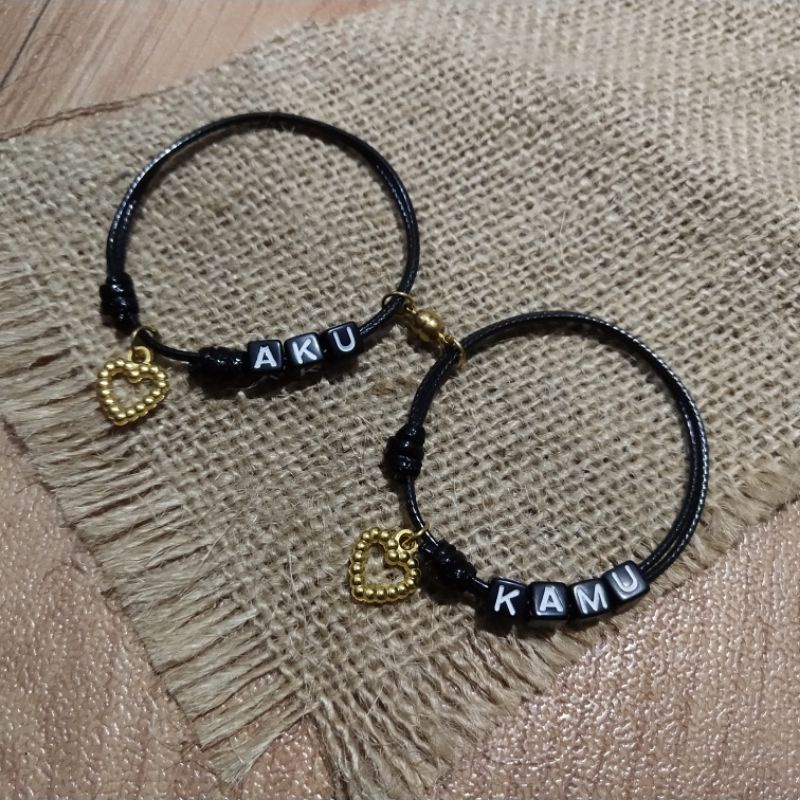Gelang Couple Inisial Custom Namamu Love Magnet