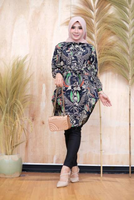 Tunik Cantik kancing depan