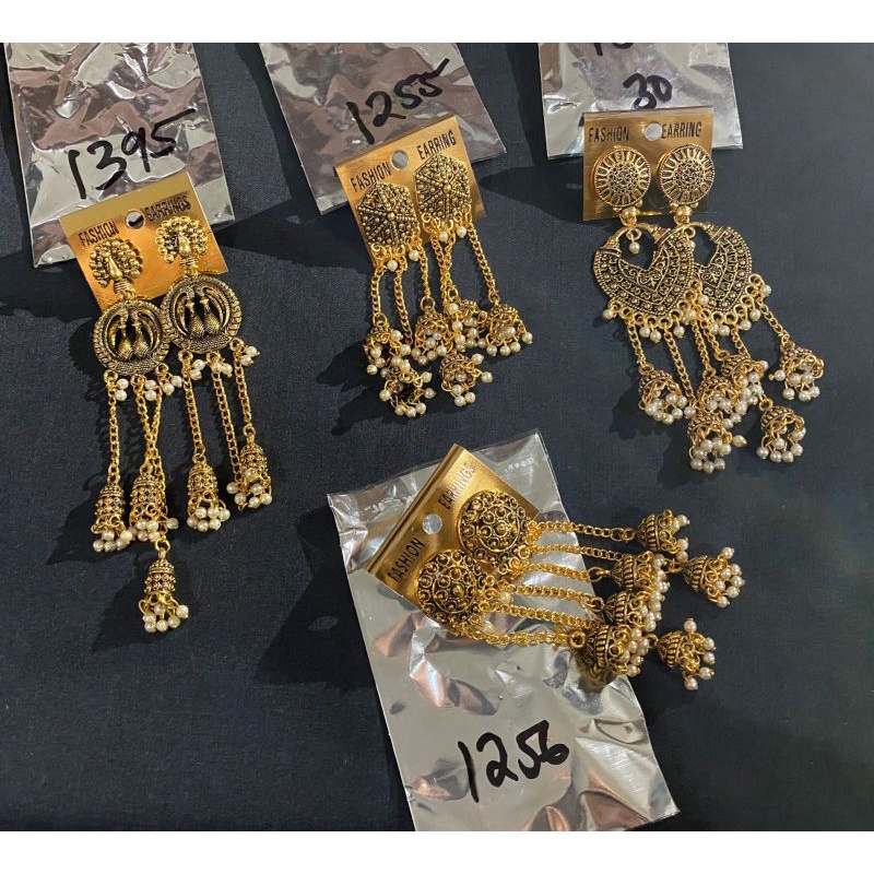 Anting panjang India/ etnik vintage/Anting elegant gaya/Anting Terbaru india