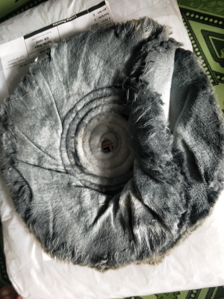 Kain Poles Finishing