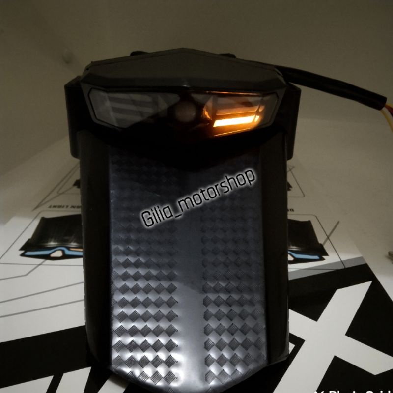 Buntut Spakbord Belakang CRF 150 XR 150 /Lampu Stop Belakang 3 in 1 CRF 150 Plus Lampu