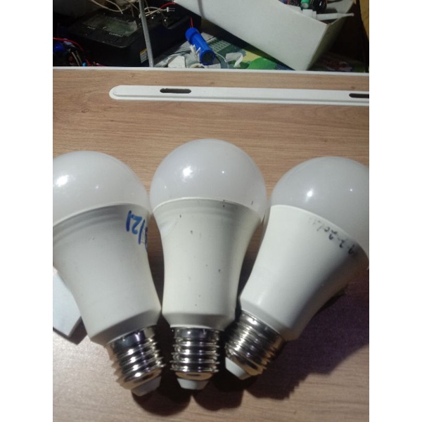 LED off 15 w retur pabrik